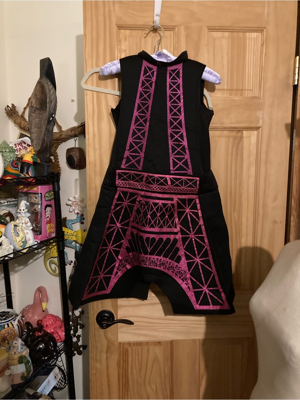 Wishcraft kids Eiffel Tower costume